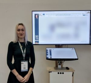 Marion Janona is presenting IgnitePLASMA research at the French liver congress